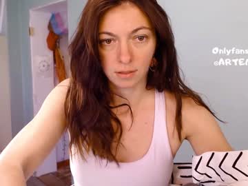 webcam girl artemisfit image #1633783