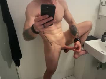 webcam man imposibleeuro image #9382765