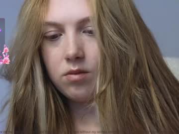 webcam girl small_blondee image #7561647