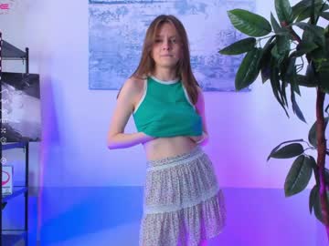 webcam girl millamorni image #4710586