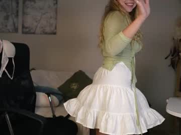 webcam girl kristyspiritedaway image #5056891