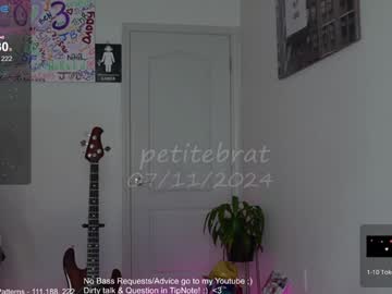 webcam girl petitebrat image #7391313
