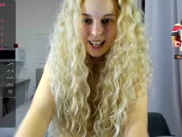 webcam girl mila_martella2004 image #5178253