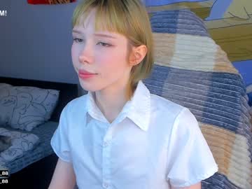 webcam girl littlething88 image #1570590