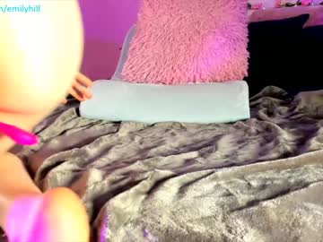webcam girl littlee33 image #1252599