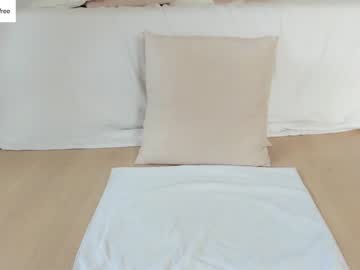 webcam girl miiiawallace image #3940812
