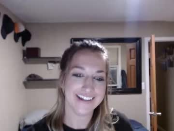 webcam girl hunnybunny870 image #400239