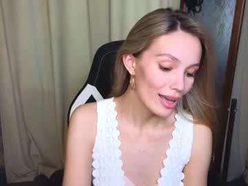 webcam girl nicole_shy_ image #4655694