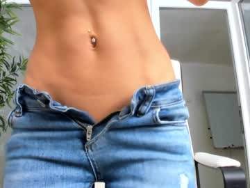 webcam girl ingridblondy94 image #4201604