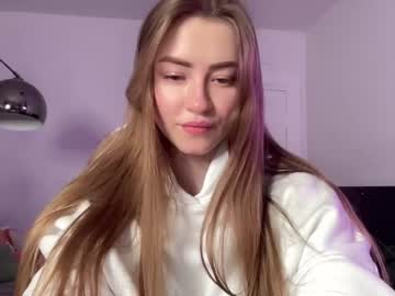 webcam girl strawberryjamx image #3364743