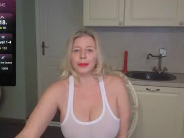 webcam girl tunderose image #6903292