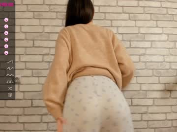 webcam girl carolynjacquelins image #3168528