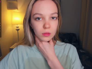 webcam girl shine__and_be image #4985133