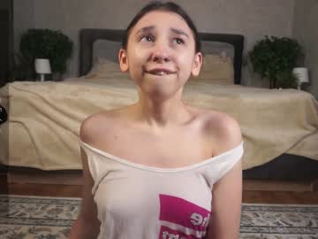 webcam girl zarascarlett image #8466393