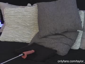 webcam girl taylor_love_303 image #1458907