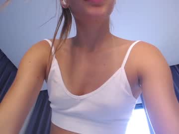 webcam girl teonasafina__ image #4523829