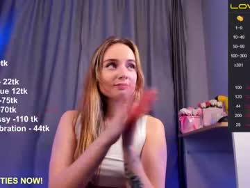webcam girl sunny_piee image #2766319