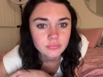 webcam girl queencassidyy image #8355243