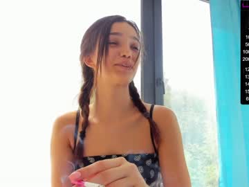 webcam girl sassyt33n image #1695091