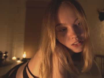 webcam girl bibi_it_is image #3112133
