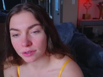 webcam girl chroniclove image #8944743