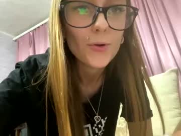 webcam couple viktoria9898 image #2969364
