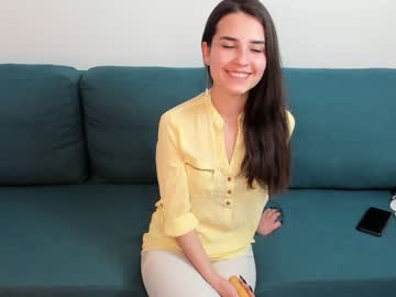 webcam girl zeldaflowers image #6892267