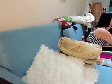 webcam girl noemibcnz image #640550