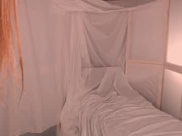webcam girl ririazeliaa image #7925496