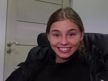 webcam girl abby_laker image #8519437