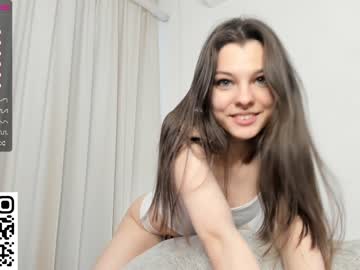 webcam girl peek_in_my_window image #6245649