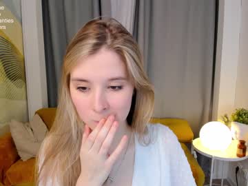 webcam girl milablush image #3418213