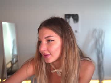 webcam girl kelly_the_horniest image #4994882