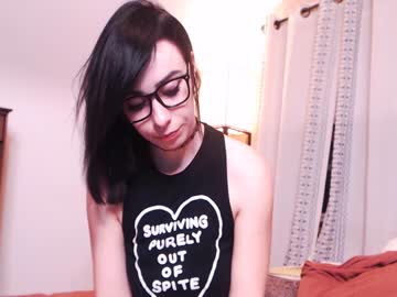 webcam girl eeeveee image #269038