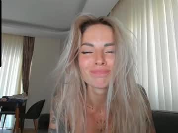 webcam girl smurf19 image #5987099