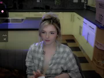 webcam girl lucydelovely image #5158662