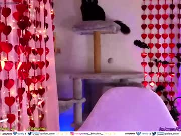 webcam girl _biscuitty image #6429531