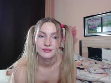 webcam girl cuuuteeeblonde image #651437