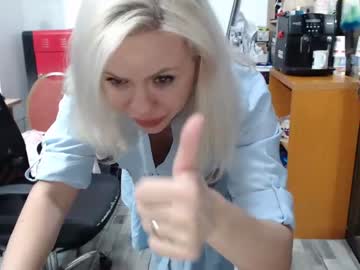 webcam girl perv_mee image #4349864