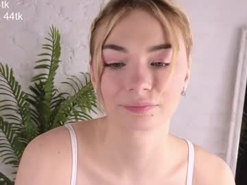 webcam girl nemo_fishy image #8561413