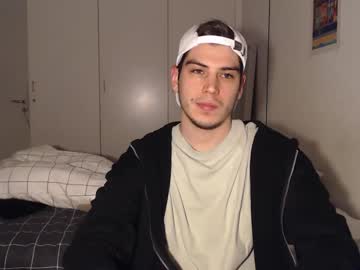 webcam man andryck_19cm image #6026565