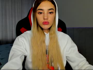 webcam girl angella_kleee image #1902171
