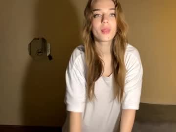 webcam girl gwendolynharkey image #9460853