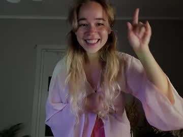 webcam girl kristyspiritedaway image #4957186