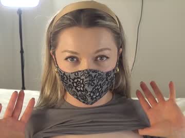 webcam girl blondehottiek image #6220321