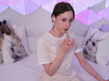 webcam girl taanni_bc image #4413018