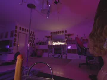 webcam girl hannahjames710 image #7093677