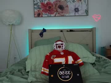 webcam couple ari_lovexo image #7933581