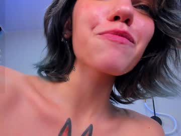 webcam girl blue_eye_twinkle image #7625696