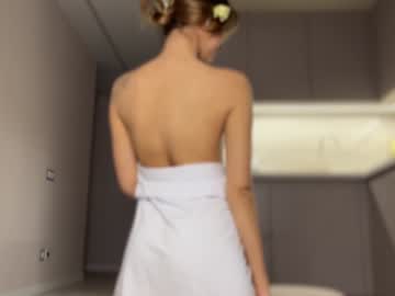 webcam girl cuteelsa_ image #7692025